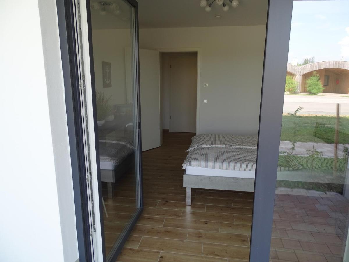 Feriendomizil Am Stoermthaler See, Lagovida, Leipziger Neuseenland, Grosspoesna, Privatstrand מראה חיצוני תמונה
