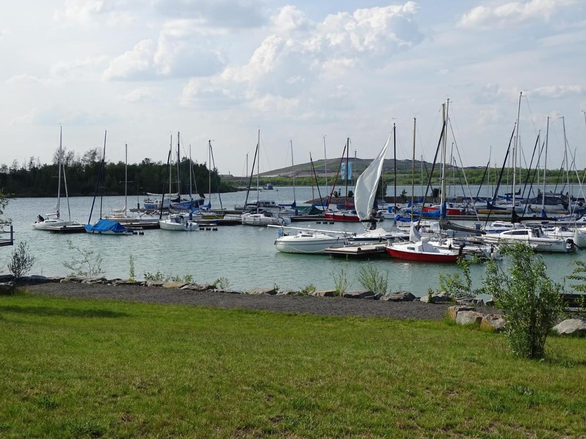 Feriendomizil Am Stoermthaler See, Lagovida, Leipziger Neuseenland, Grosspoesna, Privatstrand מראה חיצוני תמונה