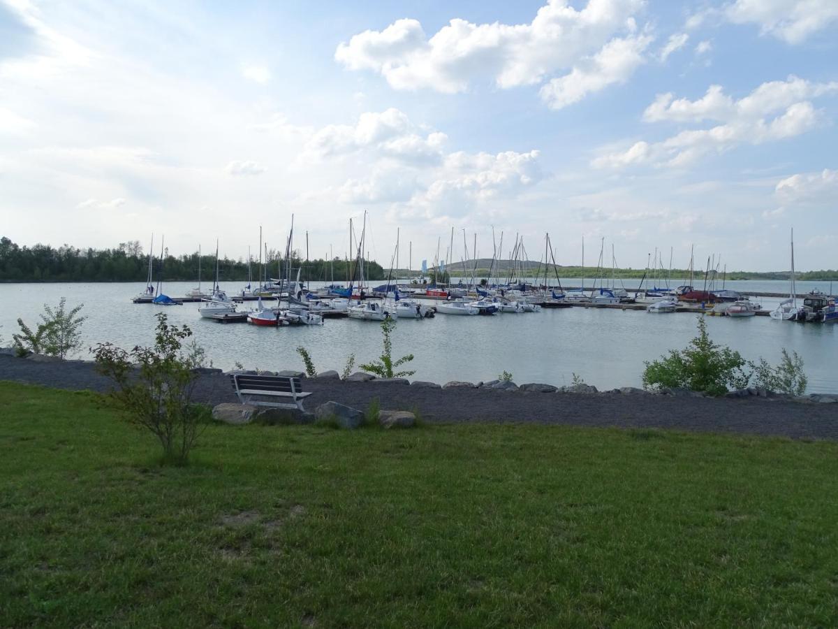 Feriendomizil Am Stoermthaler See, Lagovida, Leipziger Neuseenland, Grosspoesna, Privatstrand מראה חיצוני תמונה
